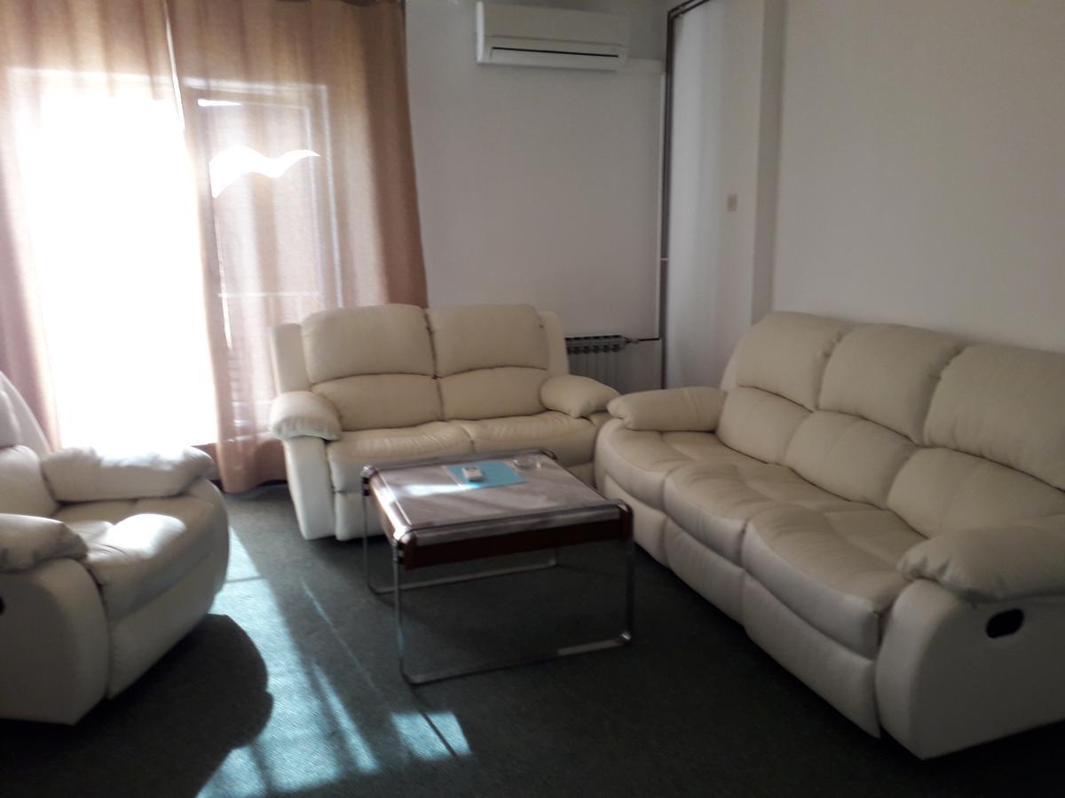 Apartments And Rooms Haludovo - Ribarsko Selo 말린스카 외부 사진