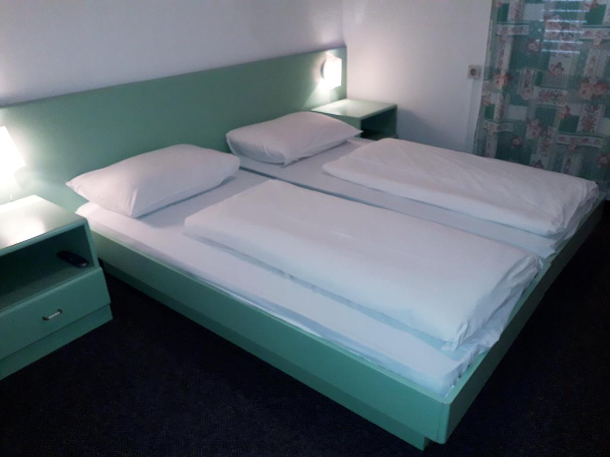 Apartments And Rooms Haludovo - Ribarsko Selo 말린스카 외부 사진